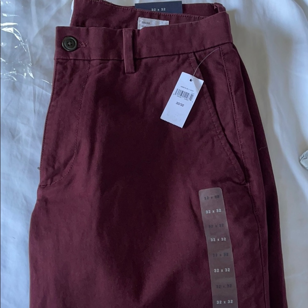 Gap Straight Fit Khaki - Picture 2 of 4